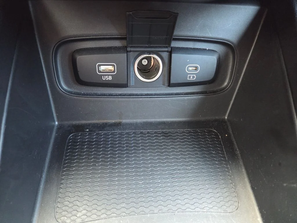 Certified Used 2025 Gray Hyundai SEL image 17