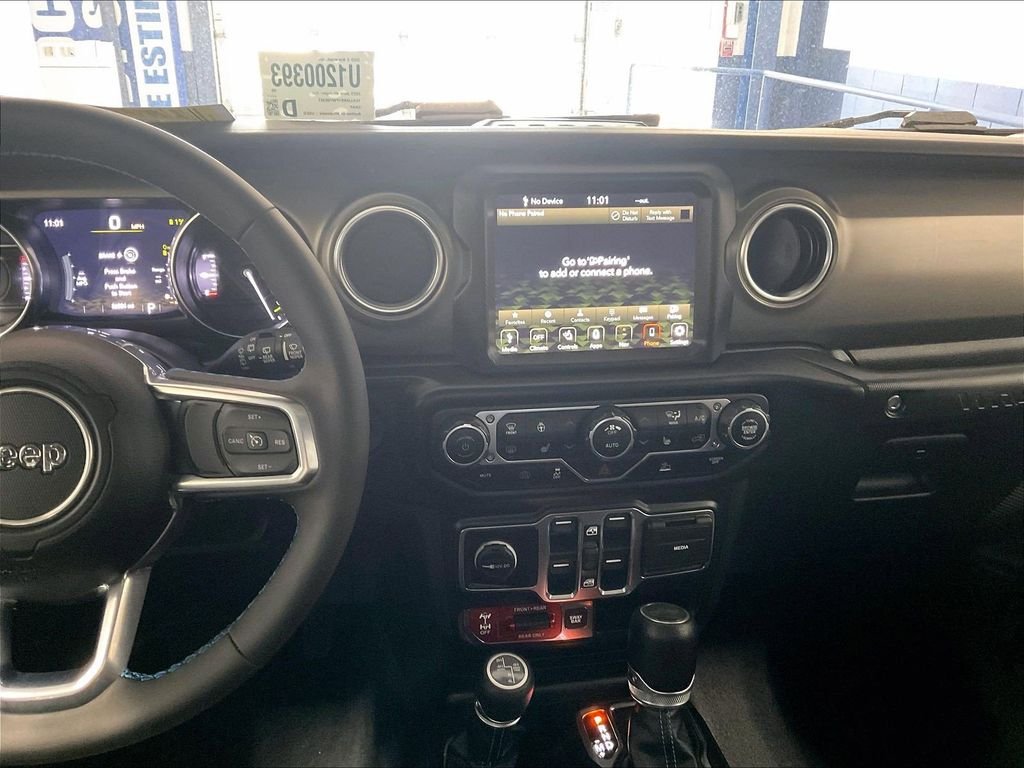 Used 2023 Gray Jeep Rubicon 4xe image 18