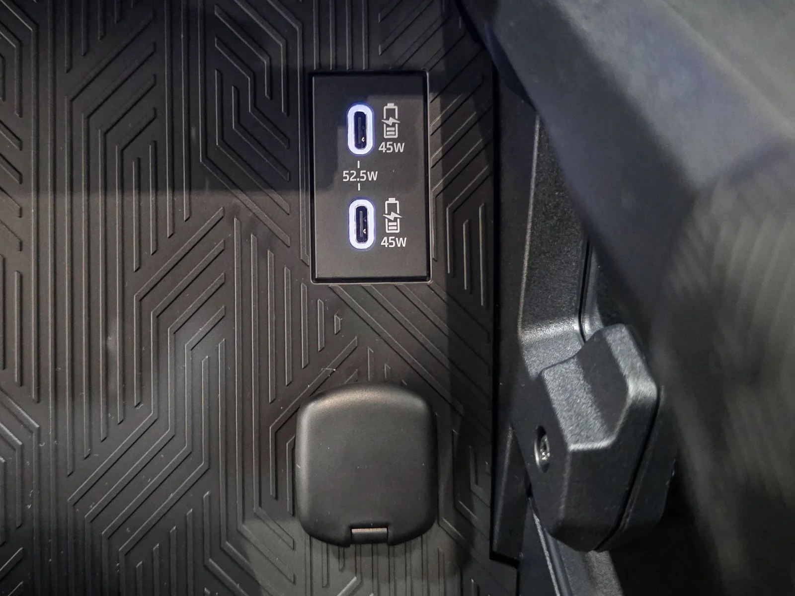 2026 Toyota 4Runner TRD Off-Road - Photo 30