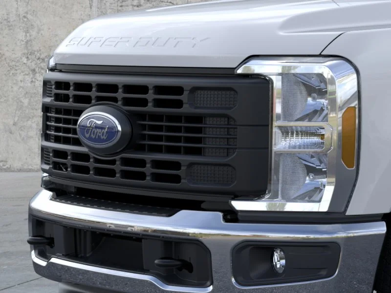 New 2026 Oxford White Ford F-250® XL image 17