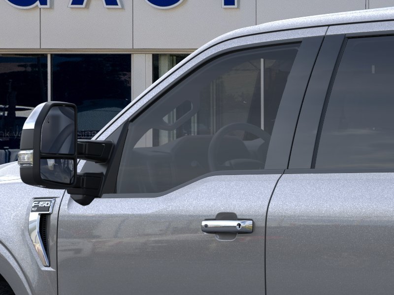 New 2026 Carbonized Gray Metallic Ford XLT image 20