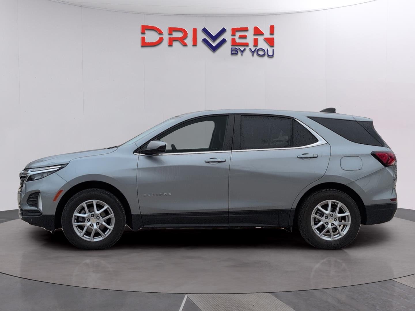 Used 2023 Chevrolet Equinox LT with VIN 3GNAXUEGXPL189421 for sale in Chatom, AL