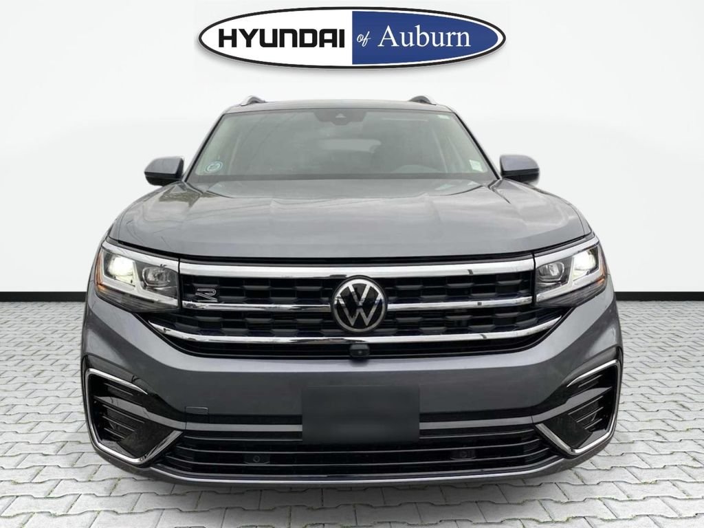 Used 2022 Gray Volkswagen 3.6L V6 SEL Premium R-Line image 3
