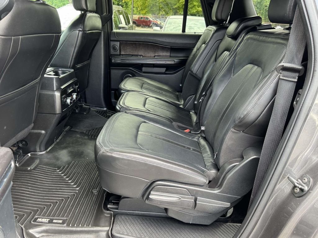 Used 2018 Gray Ford Limited image 18