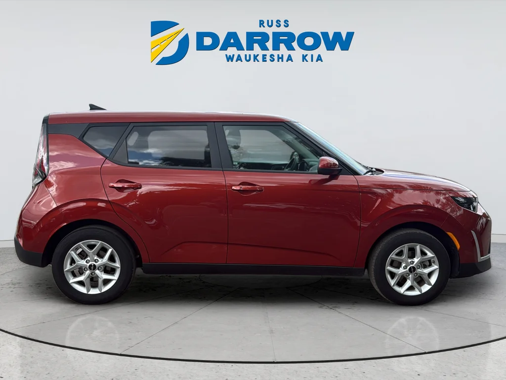 Used 2024 Orange Kia S image 6