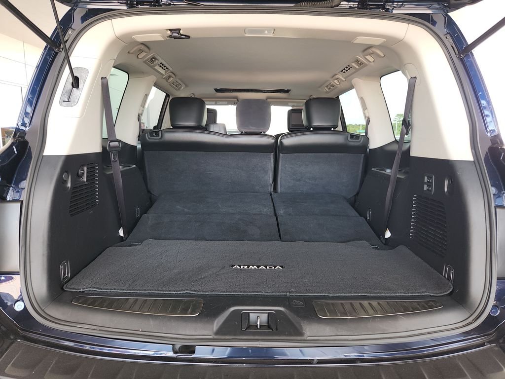 Used 2018 Blue Nissan Platinum image 13