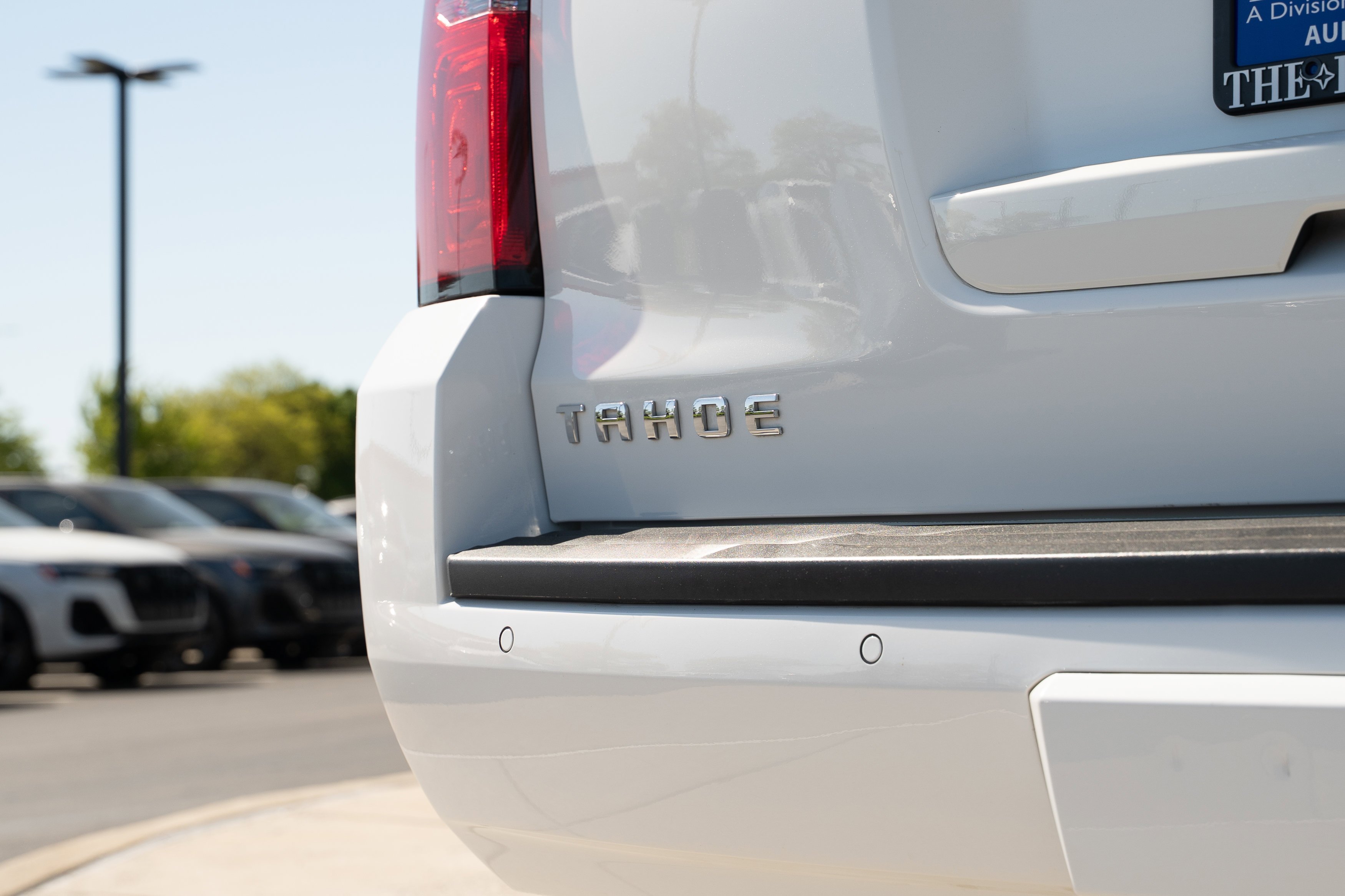 Used 2020 Summit White Chevrolet LT image 32
