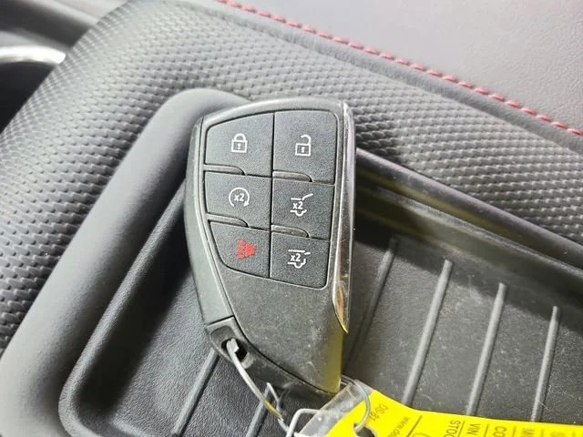 Used 2021 Summit White Chevrolet RST image 33