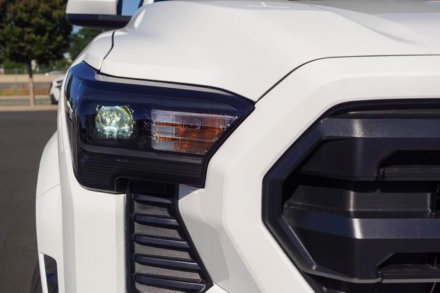 New 2026 Ice Cap Toyota  SR5 image 4