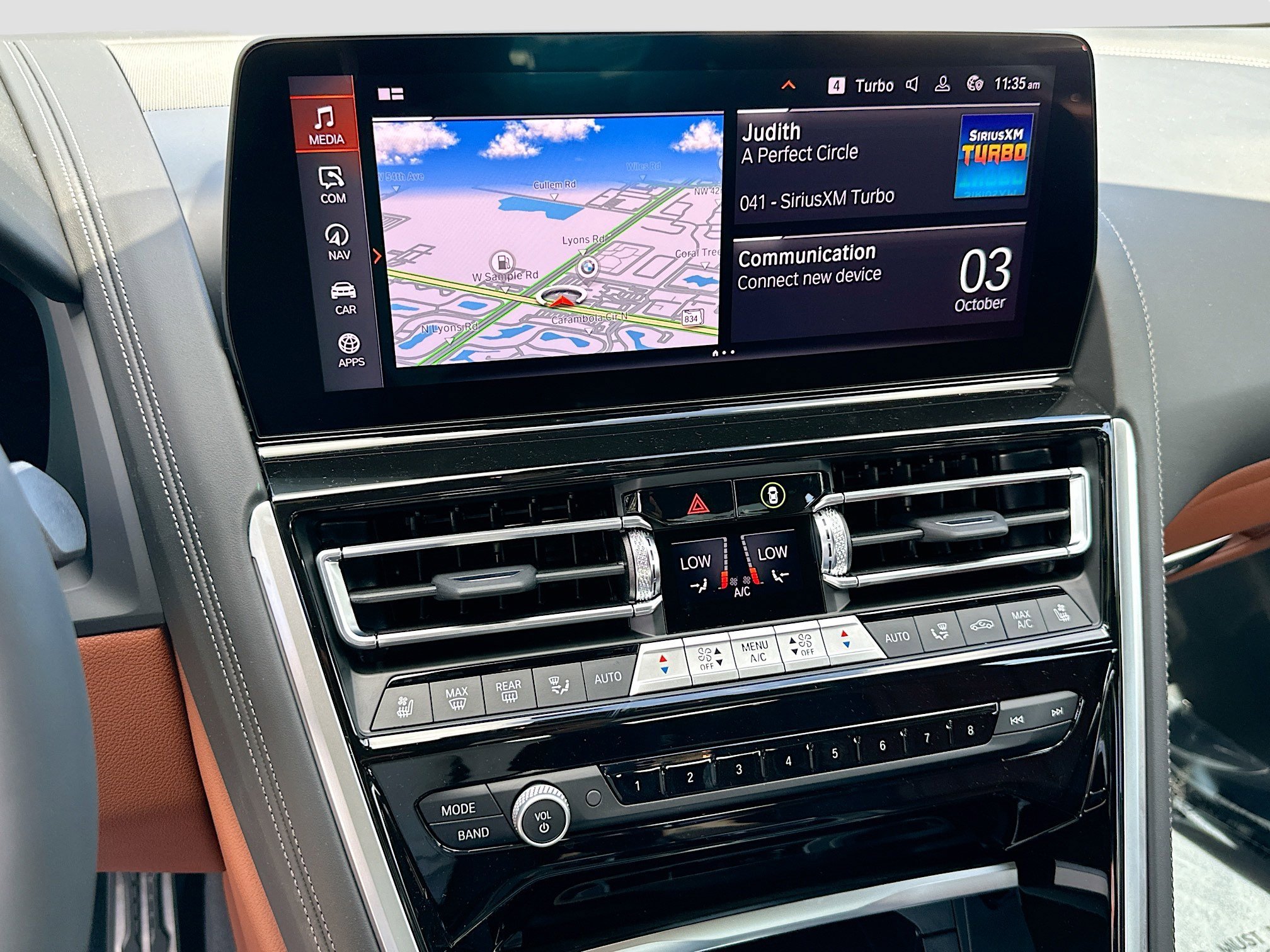 2026 BMW 8 Series 840i - Photo 11