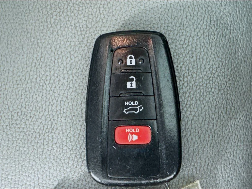 Used 2020 Celestial Silver Metallic Toyota XLE image 38