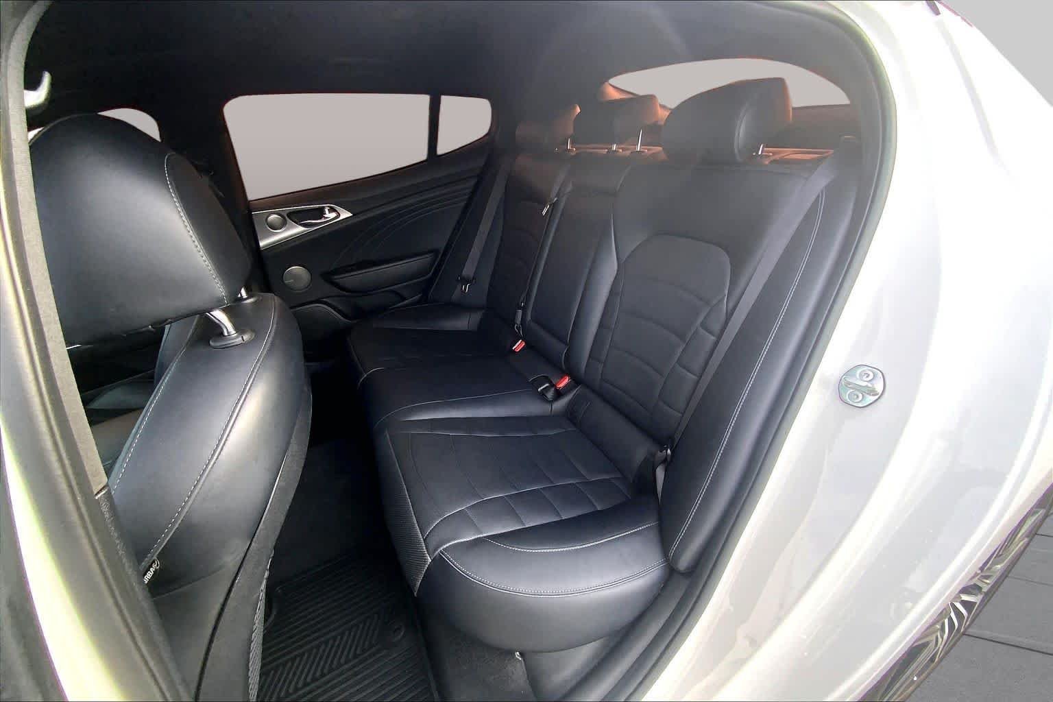 Used 2023 WHITE Kia GT2 image 21