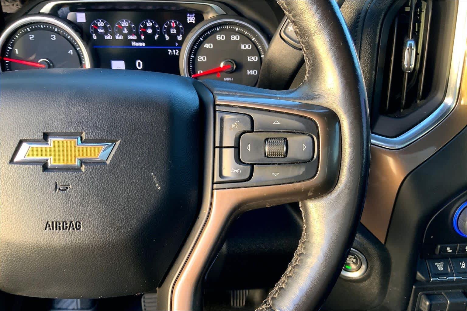 Used 2022 Black Chevrolet High Country image 25