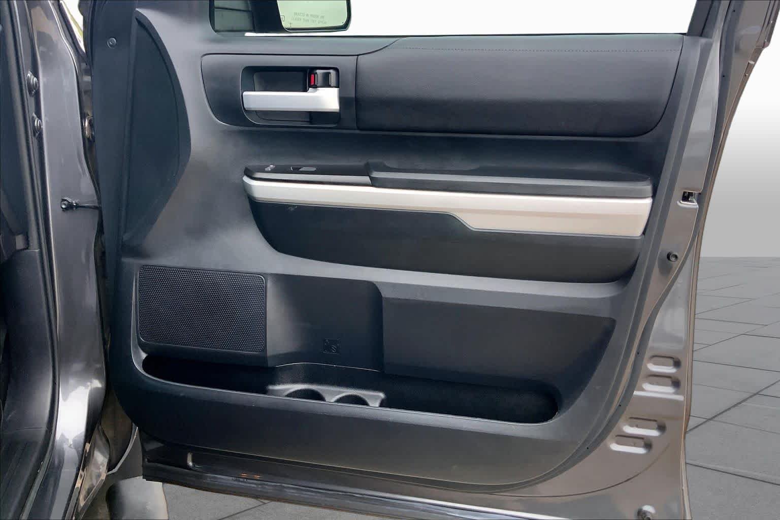 Used 2019 Magnetic Gray Metallic Toyota SR5 image 22