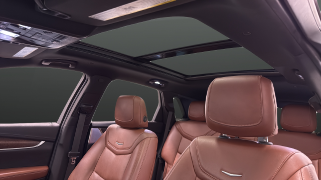 Used 2020 White Cadillac Premium Luxury image 12