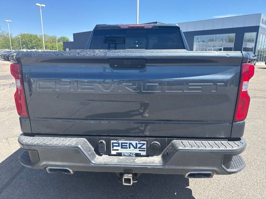 Used 2019 Chevrolet Silverado 1500 RST with VIN 3GCUYEED4KG142918 for sale in Rochester, Minnesota