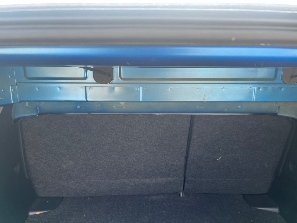 Used 2018 Blue Toyota Base image 9