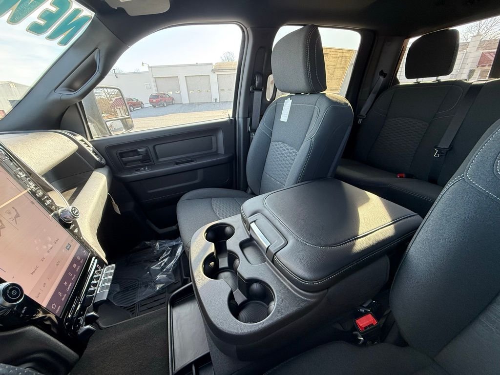 2025 RAM 2500 Tradesman - Photo 23