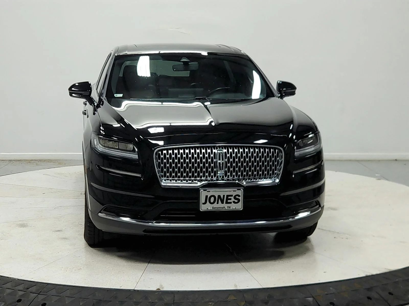 Used 2023 Black Metallic Lincoln Reserve image 3