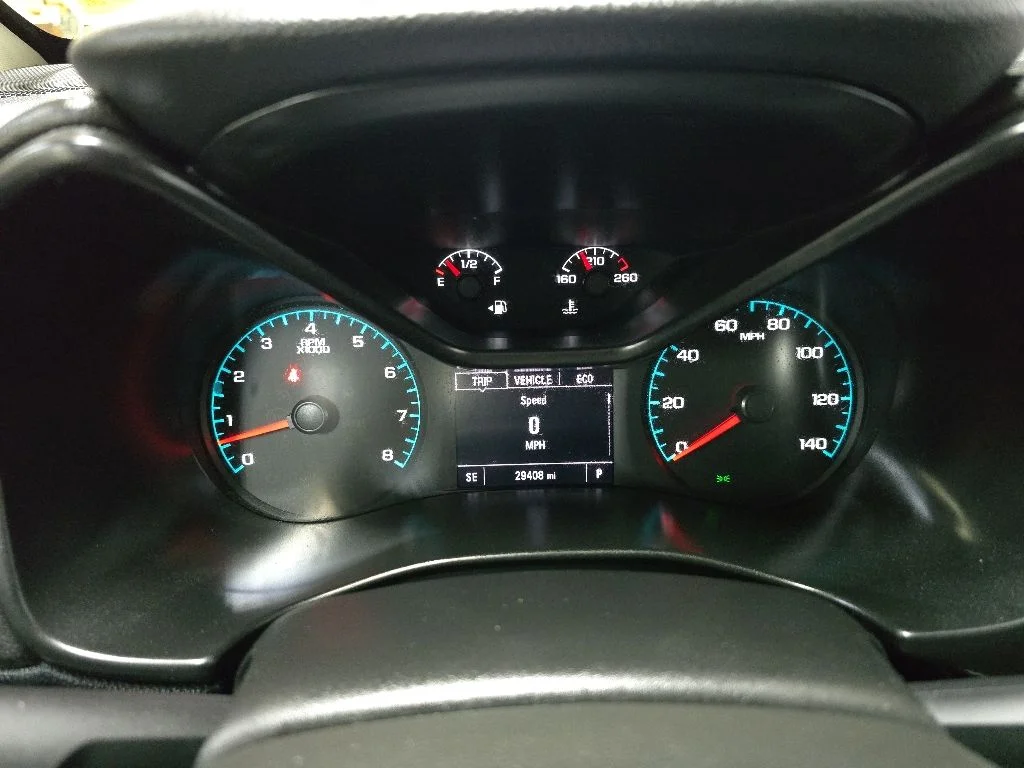 Used 2022 Black GMC AT4 w/Cloth image 21