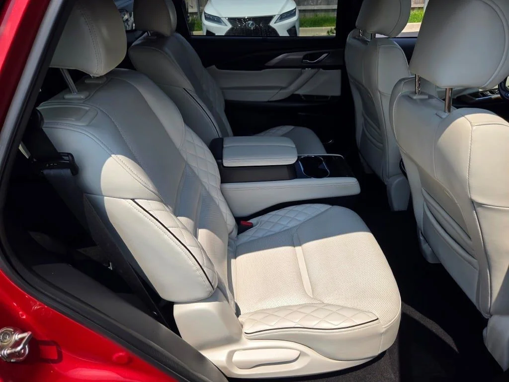 Certified Used 2023 Red Mazda Signature image 9