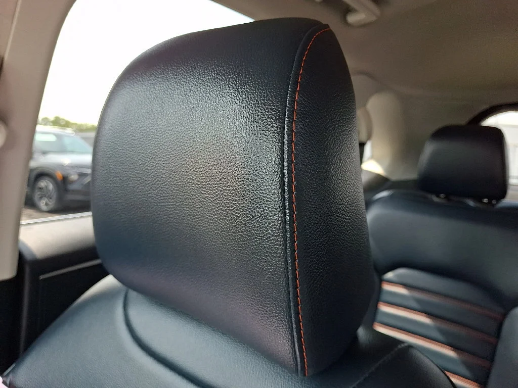 Used 2022 Black Ford SEL image 18