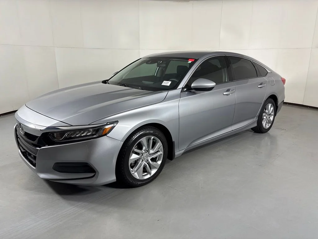 Used 2020  Honda LX image 4