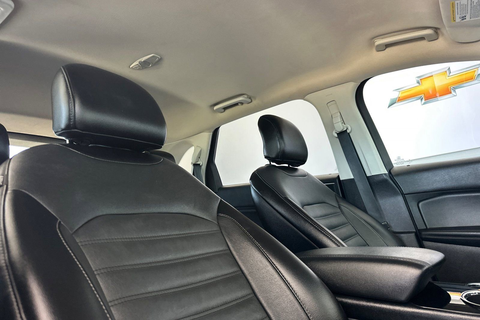 Used 2018 Black Ford SEL image 20