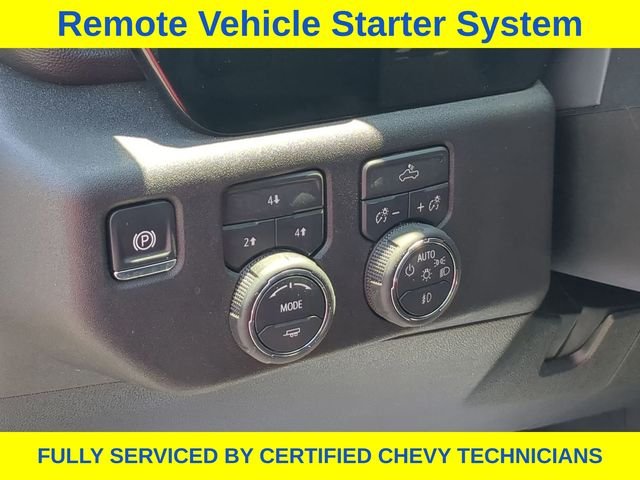 Used 2025 White Chevrolet LT image 26