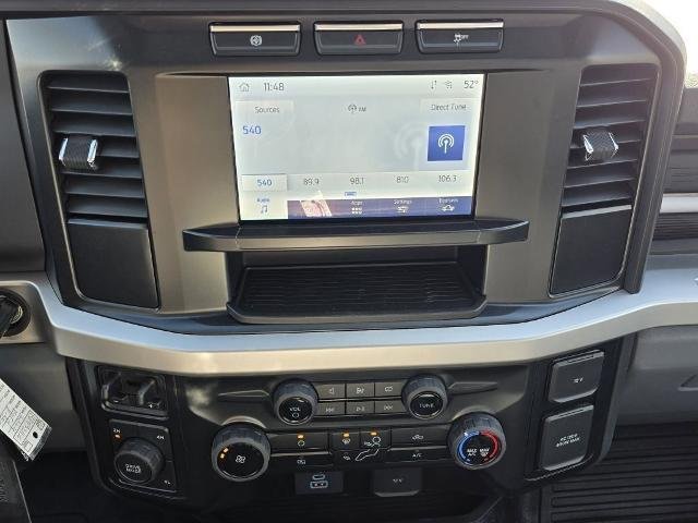 New 2024 Oxford White Ford F-550® XL image 4