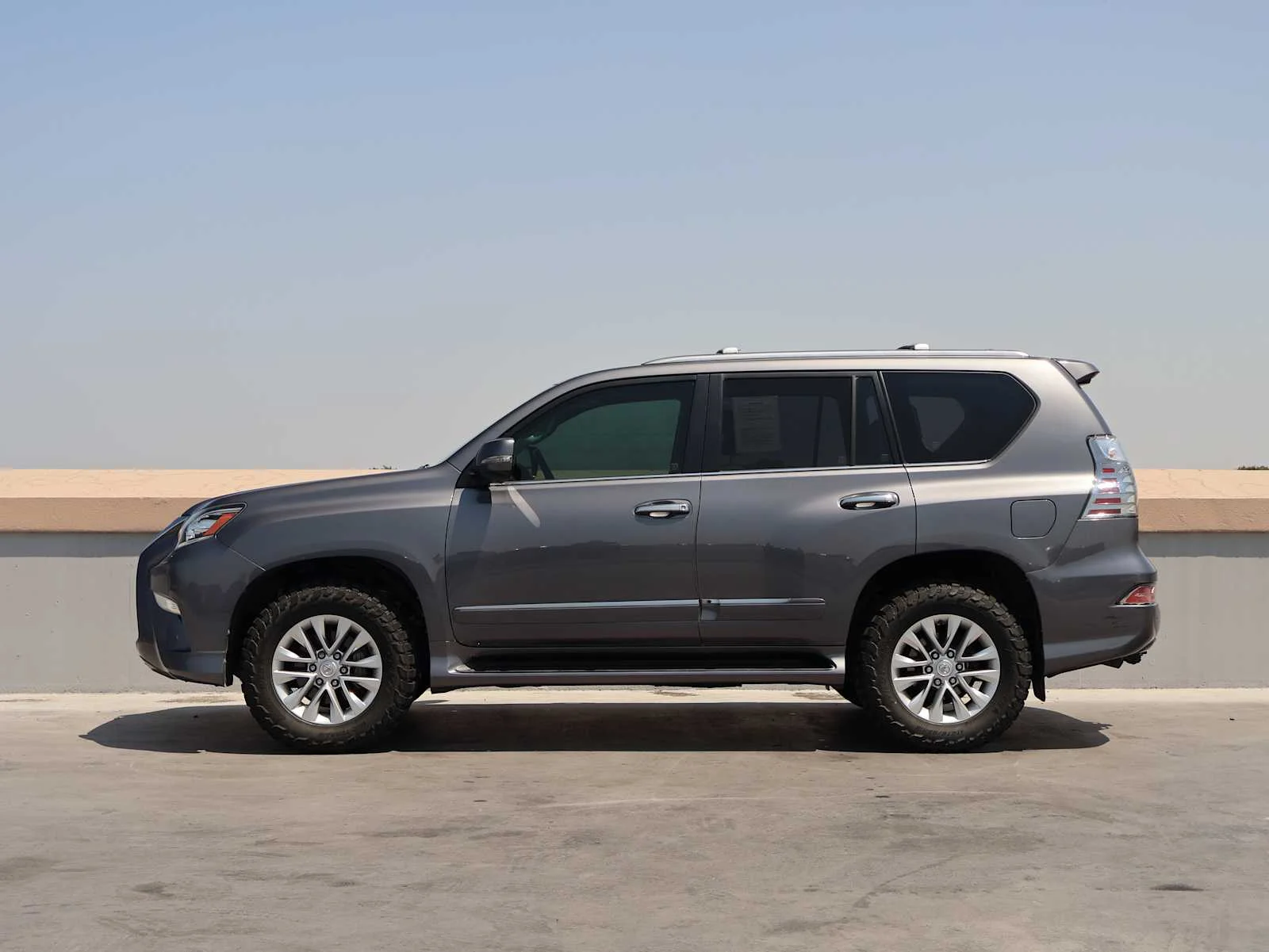 Used 2016 Nebula Gray Pearl Lexus  image 5