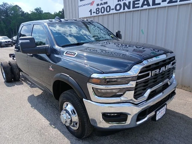 2026 RAM 3500 Tradesman 4X4 Crew Cab's photo