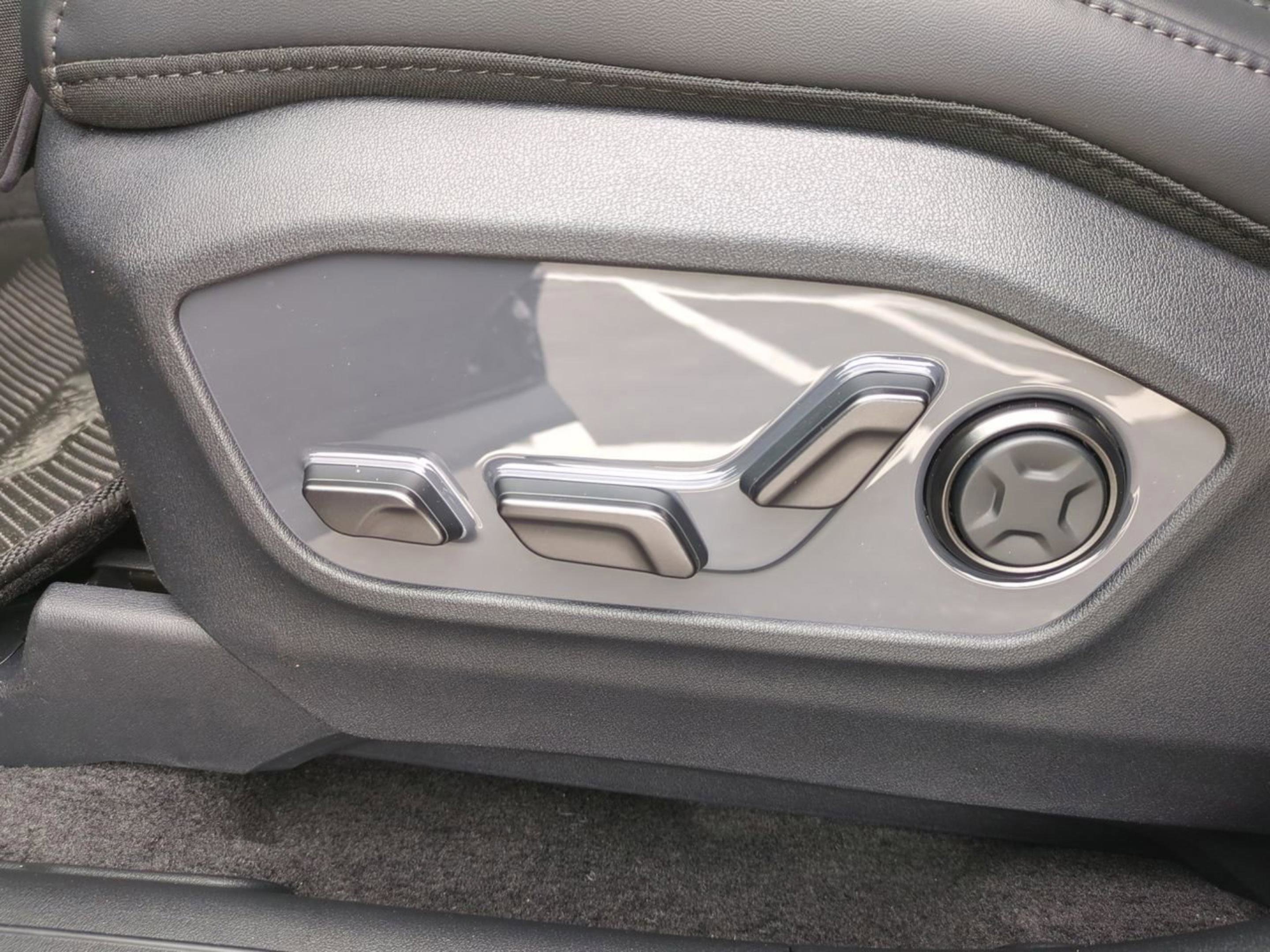 New 2027 Ebony Black Kia X-Line SX image 29