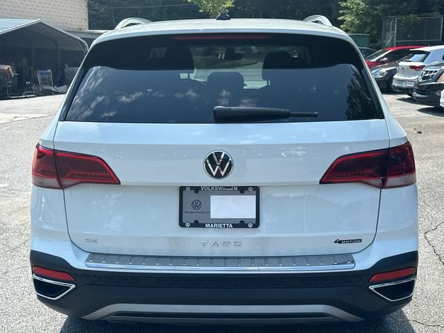 Certified Used 2024 White Volkswagen 1.5T SE image 6
