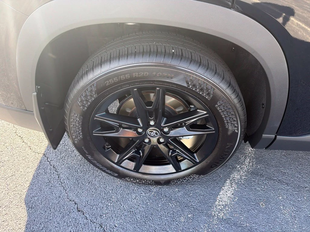 Used 2024 Midnight Black Metal Toyota XLE image 12