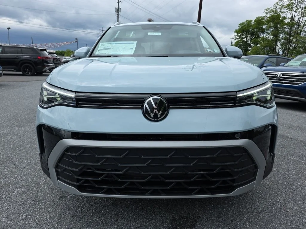 New 2026 Monument Gray Volkswagen 1.5T SE image 2