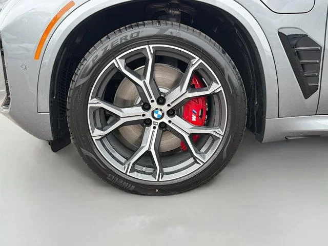 New 2026 Skyscraper Grey Metallic BMW xDrive50e image 42