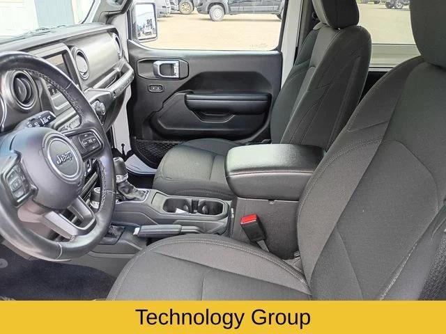 Used 2021 White Jeep Willys image 12