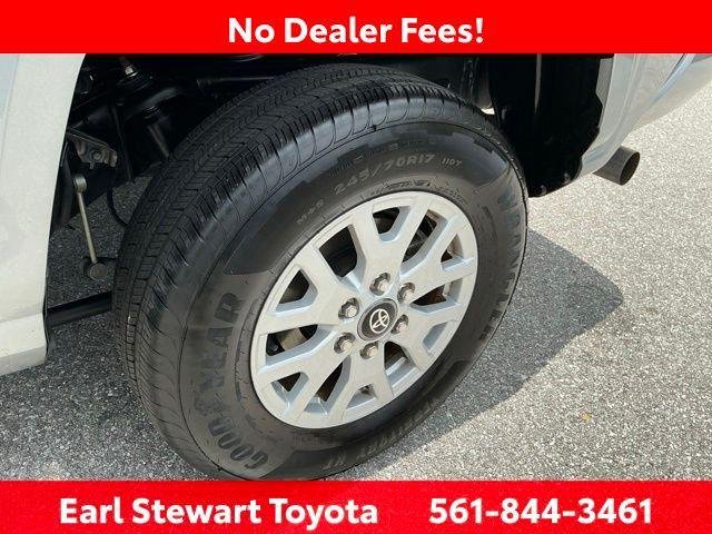 Certified Used 2025 CELESTIAL SILVER Toyota  image 46