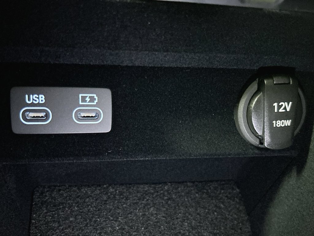 2026 GENESIS GV70 Sport Advanced - Photo 32