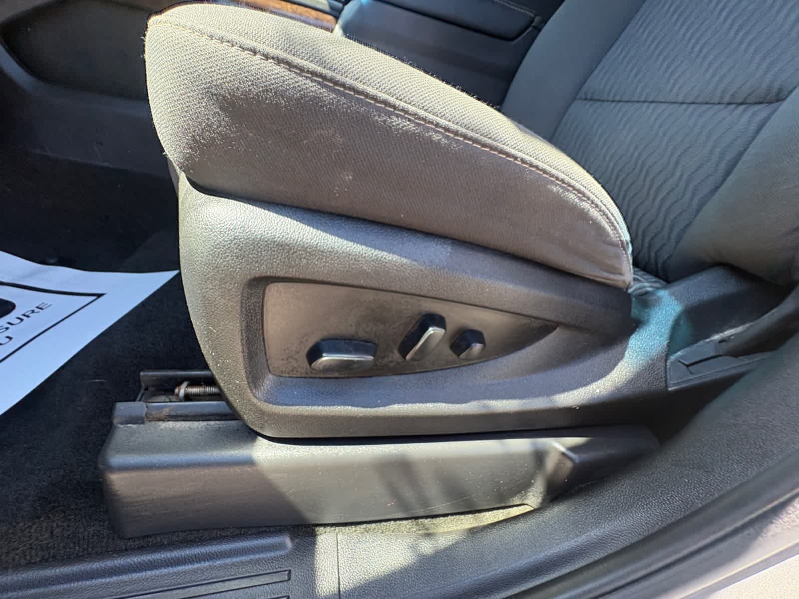Used 2018 Pepperdust Metallic Chevrolet LS image 36