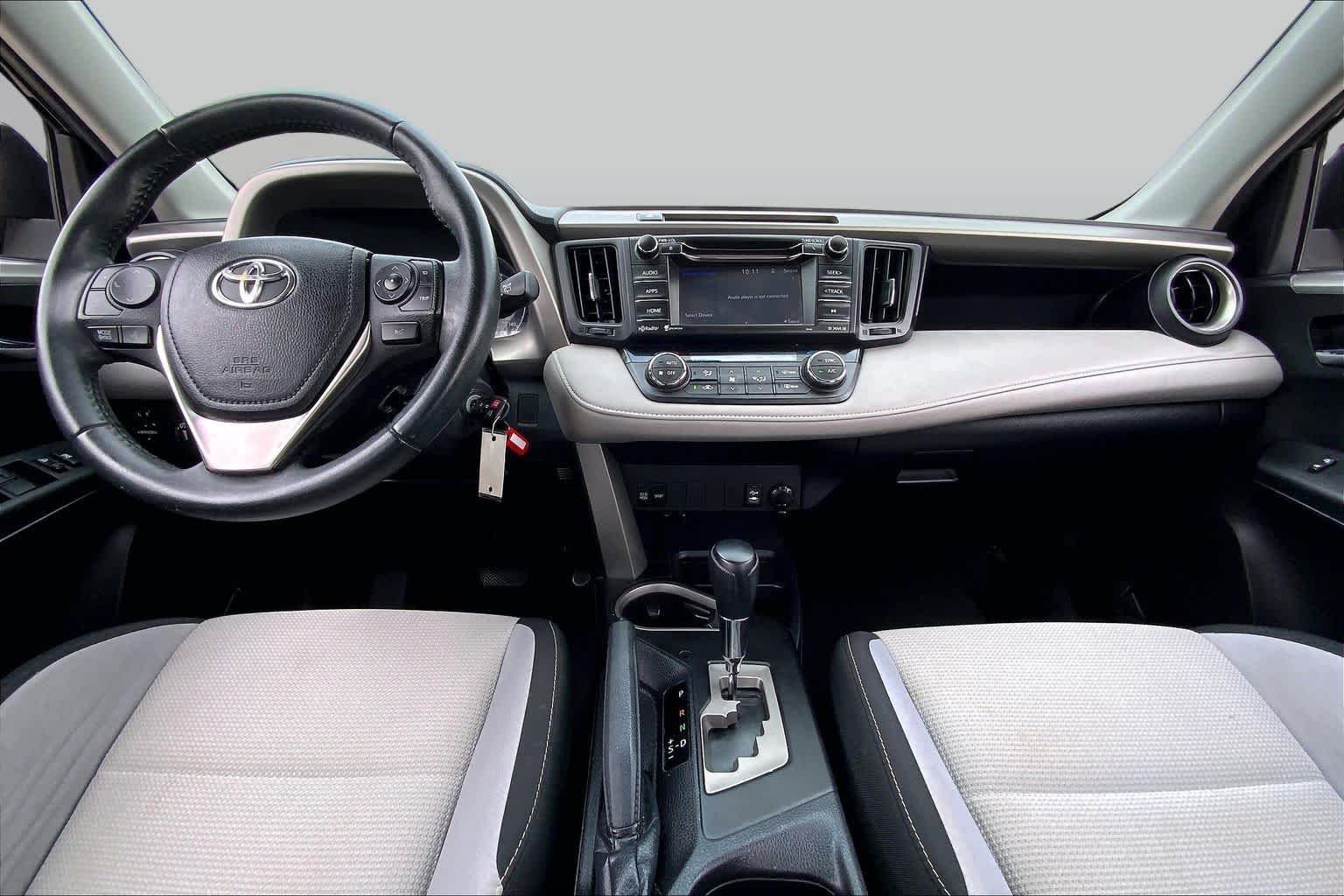 Used 2017 Black Toyota XLE image 15