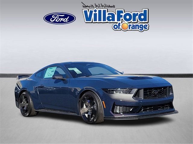 2024 Ford Mustang Dark Horse's photo