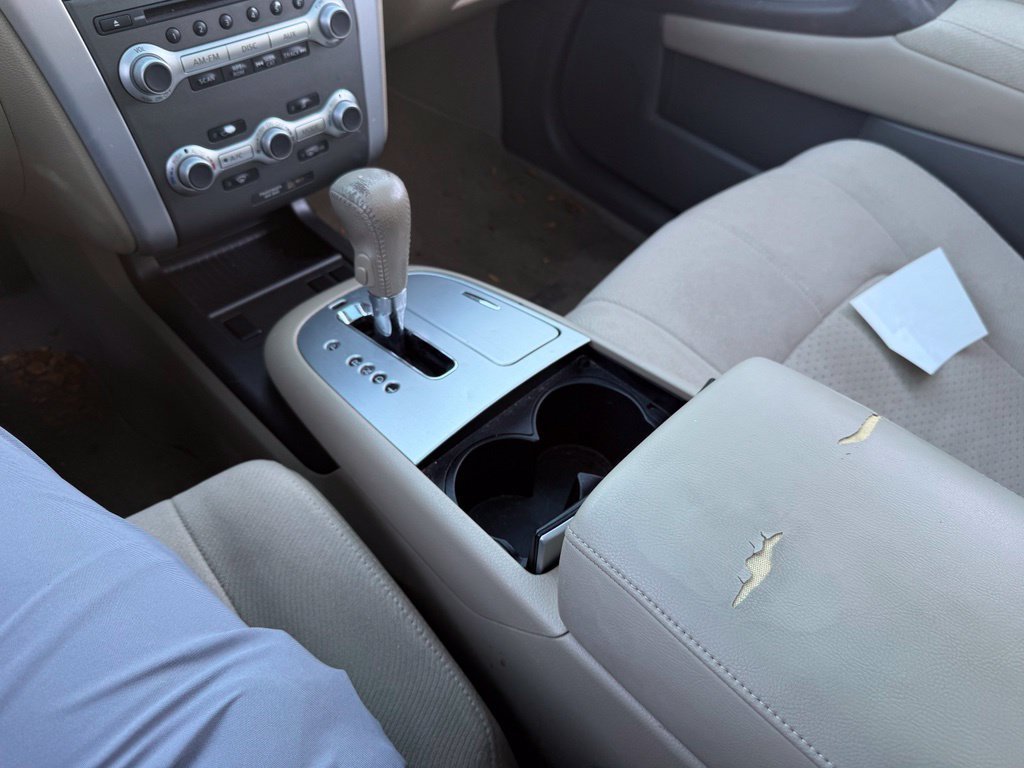 Used 2012 Glacier Pearl Nissan SV image 12