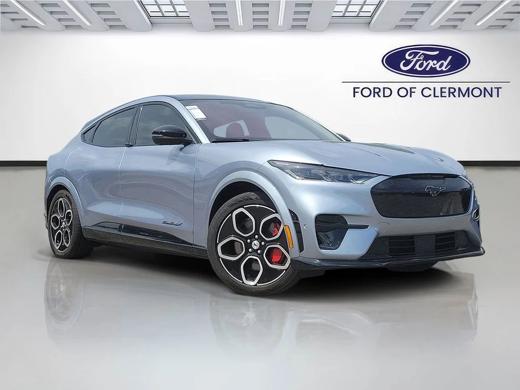 2022 Ford Mustang-Mach-e GT's photo