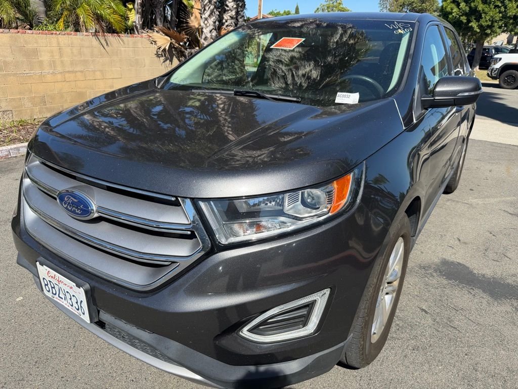 Used 2018 Gray Ford SEL image 3