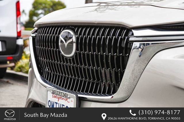 Certified Used 2024 Silver Mazda Preferred image 5