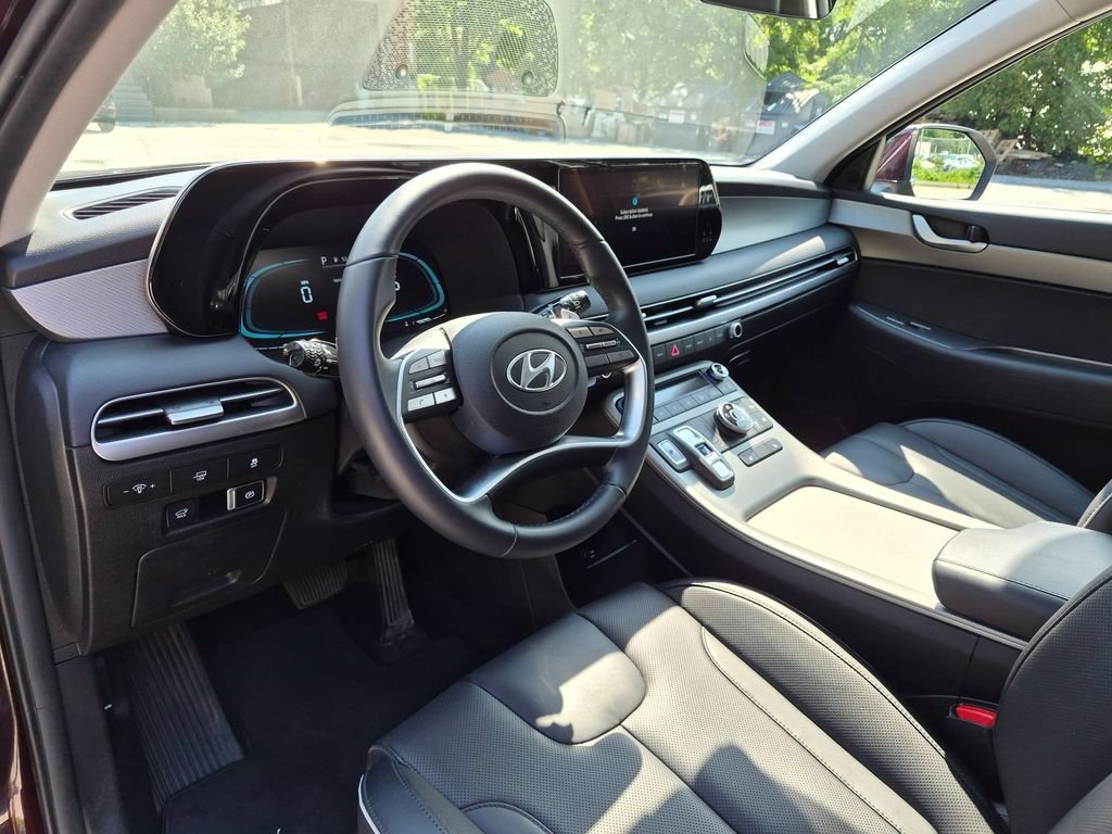 Used 2024 Red Hyundai SEL image 15