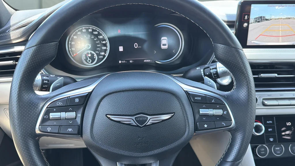 Used 2025 Silver Genesis 2.5T image 27