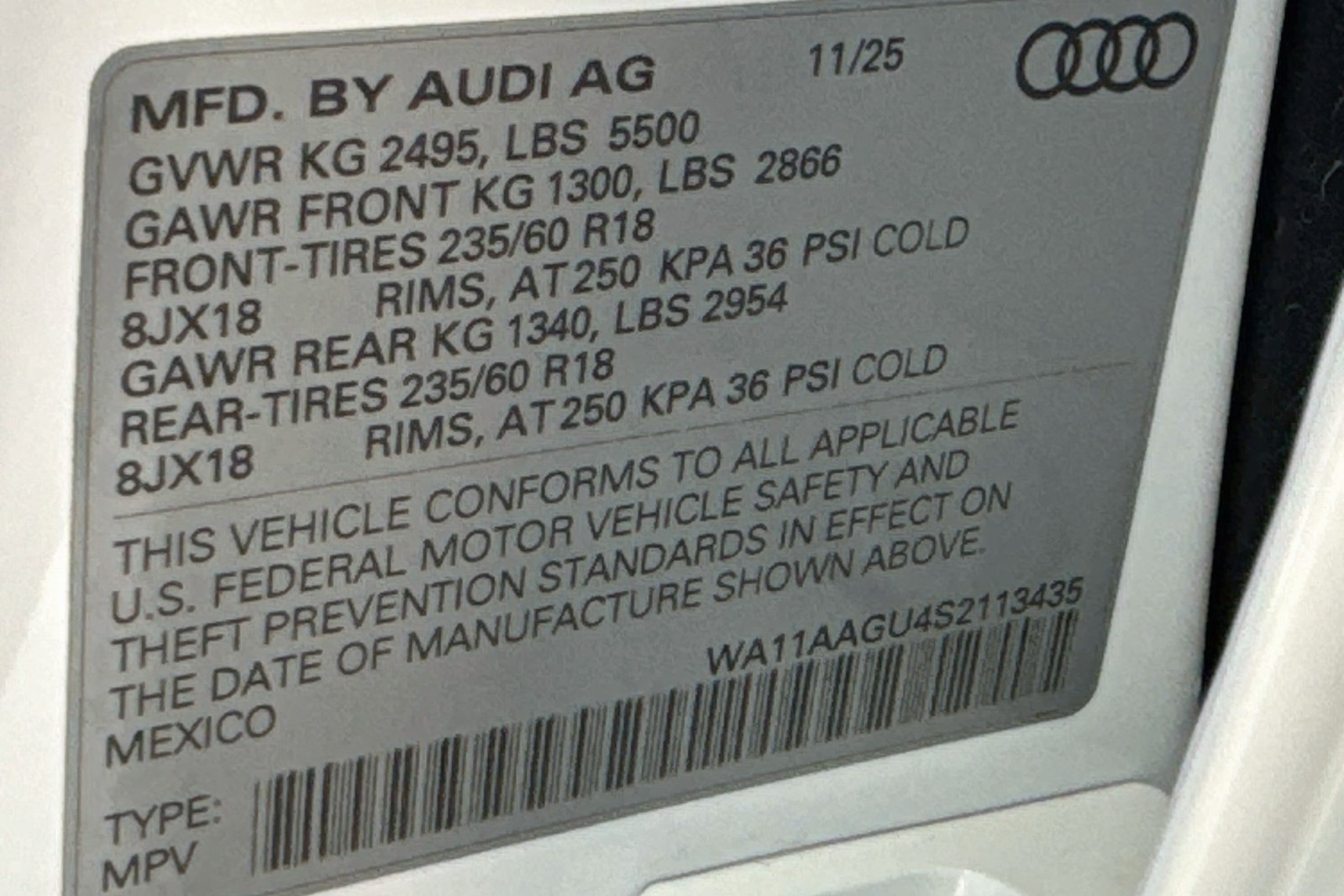 Used 2025 Arkona White Audi Premium image 29